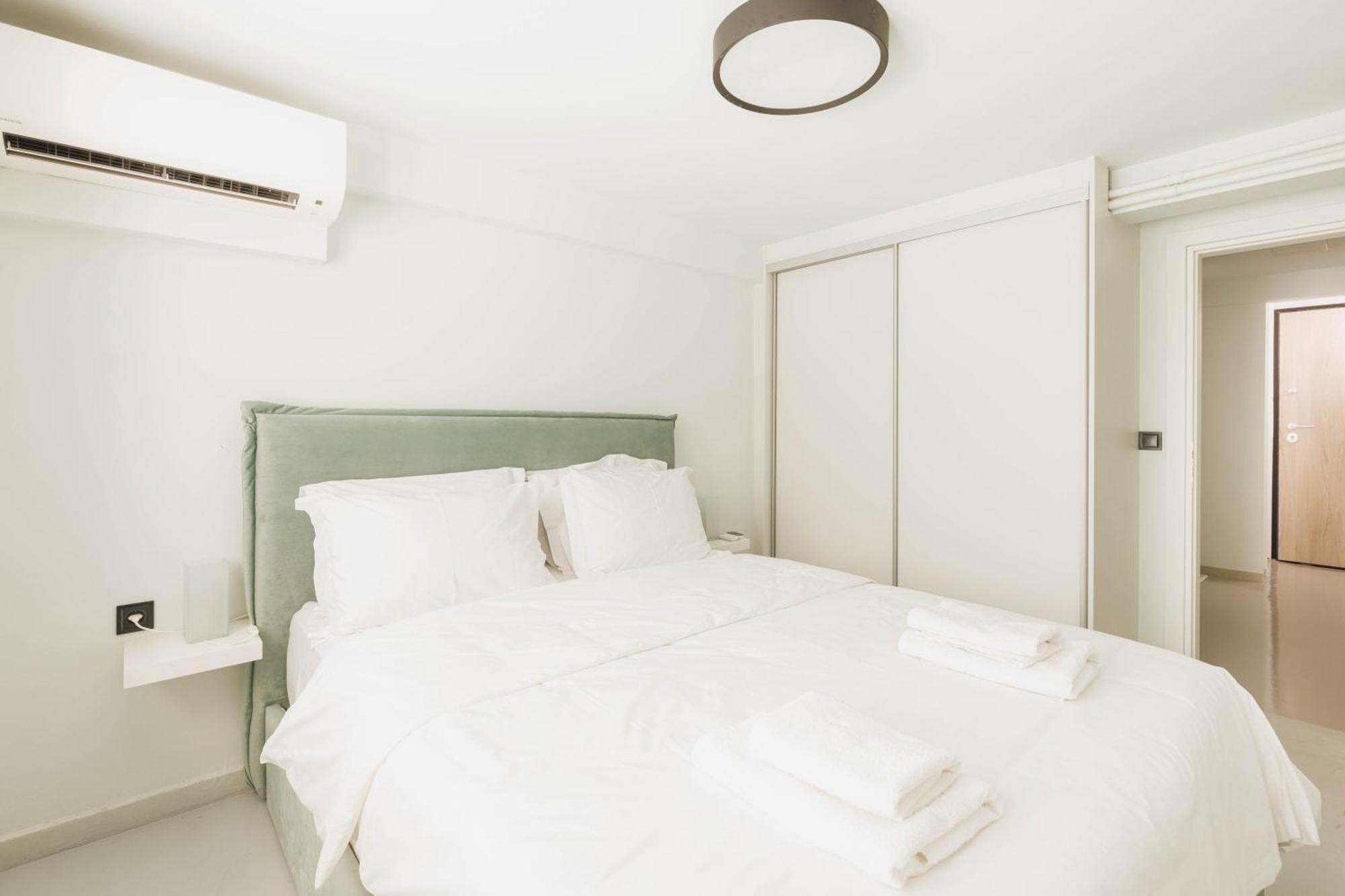 雅典Beautiful Underground Nest With Prv Terrace公寓 外观 照片